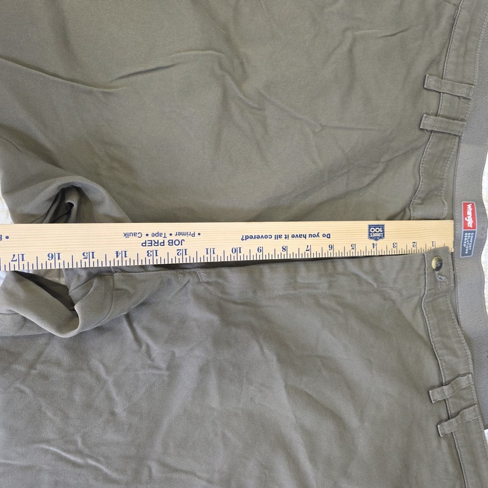 Wrangler Comfort Solutions Series Mens 46x30 Pants Tan Khaki Cotton Blend Casual - Picture 3 of 9